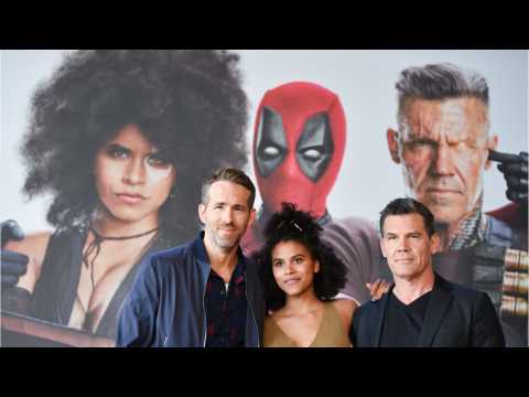 VIDEO : Ryan Reynolds Tried To Make A Deadpool Movie Long Ago