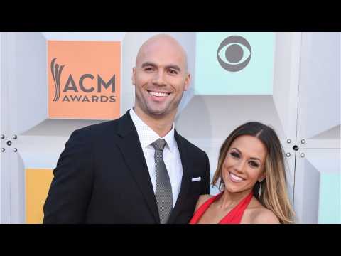 VIDEO : Tristan Thompson Cheating Scandal Affected Jana Kramer's Marriage