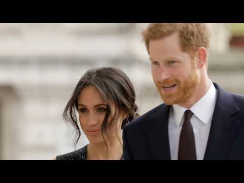 VIDEO : Prince Harry And Meghan Markle Ask For Privacy