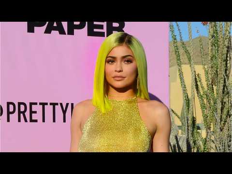 VIDEO : People Think Kylie Jenner's Hot Bodyguard Is Actually Stormi's Father