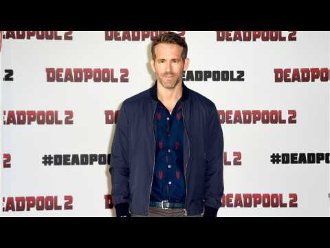 VIDEO : How Did Ryan Reynolds Express Emotions Through A Mask?