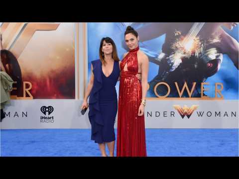 VIDEO : 'Wonder Woman II' About To Start Filming