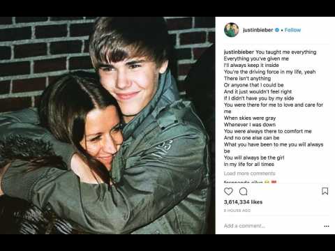 VIDEO : Justin Bieber's Mother's Day tribute