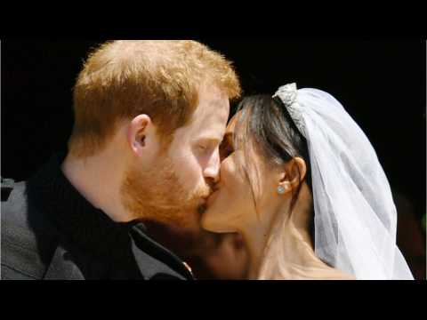 VIDEO : Prince Harry Whispers Sweet Nothings To Duchess Meghan At Altar