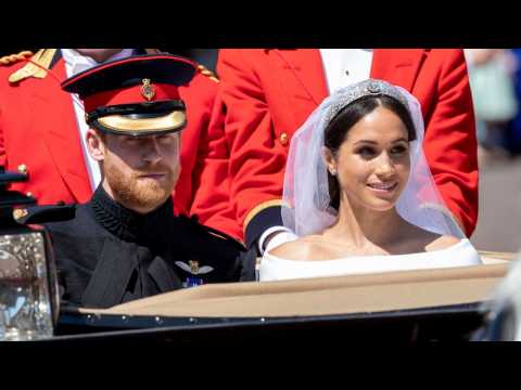 VIDEO : Prince Harry & Meghan Delaying Their Honeymoon