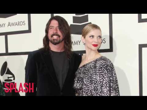 VIDEO : Dave Grohl to be a butcher?