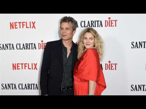 VIDEO : ?Santa Clarita Diet' Renewed For Third Season