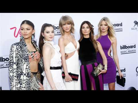VIDEO : Women Missing From The Billboard Music Awards