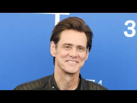 VIDEO : Jim Carrey Addresses Rumored Feud With Robin Williams