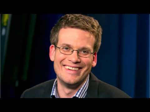 VIDEO : John Green Assures Fans About 'Looking For Alaska' Hulu Series