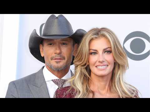 VIDEO : The Love Story Of Faith Hill And Tim McGraw