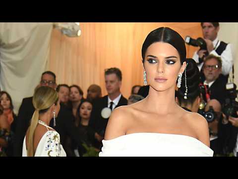 VIDEO : Kendall Jenner Opens Up About Butting Heads With Kylie Jenner