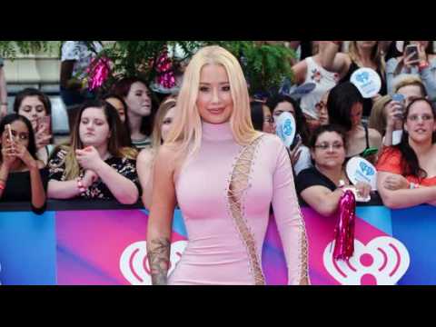 VIDEO : Iggy Azalea Sued by American Express For $300K in Unpaid Credit Card Debt