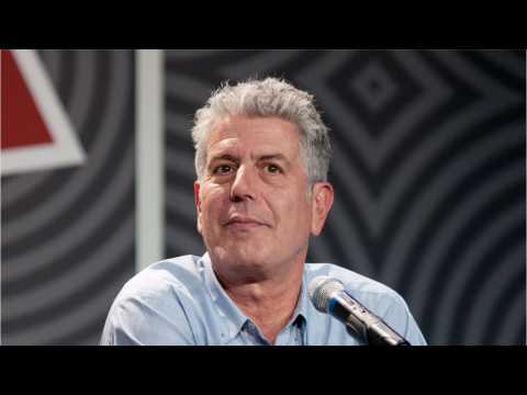 VIDEO : Bourdain Shows Support For Girlfriend Asia Argento In Social Media Posts
