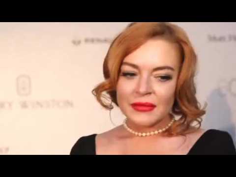 VIDEO : Lindsay Lohan Defends Harvey Weinstein