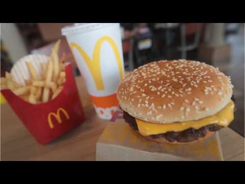 VIDEO : McDonald's Offers Explanation For Why Its Burgers Don't Rot