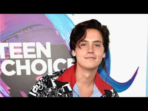 VIDEO : Cole Sprouse Talks Bughead Future on 'RIverdale'