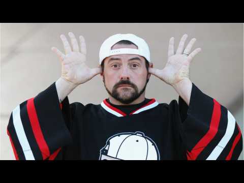 VIDEO : Kevin Smith will donate the residuals from his films produced by Harvey Weinstein to a nonpr