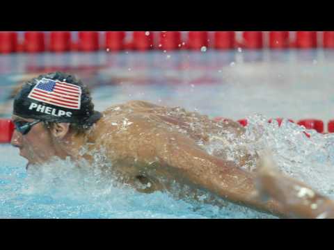 VIDEO : Michael Phelps says he could still swim competitively, but he just doesn't want to anymore