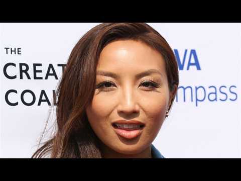 VIDEO : Jeannie Mai From 'The Real' Is Divorcing Her Husband Freddy Harteis