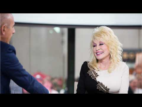 VIDEO : Dolly Parton Has A Good Reason She Never Had Kids