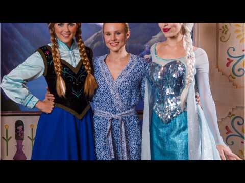 VIDEO : Kristen Bell's 'Frozen' Halloween Predicament