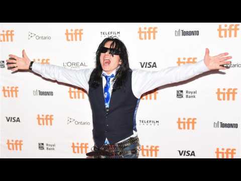 VIDEO : Tommy Wiseau Wanted Johnny Depp To Play Him In Disaster Artist