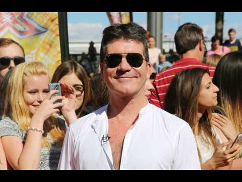 VIDEO : Simon Cowell reveals low blood pressure caused fall