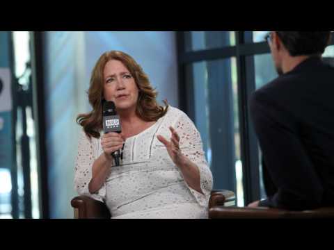 VIDEO : Ann Dowd Was Known Before She Was Known