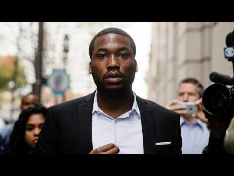 VIDEO : Meek Mills Asks 'For Mercy' Before Prison Sentencing