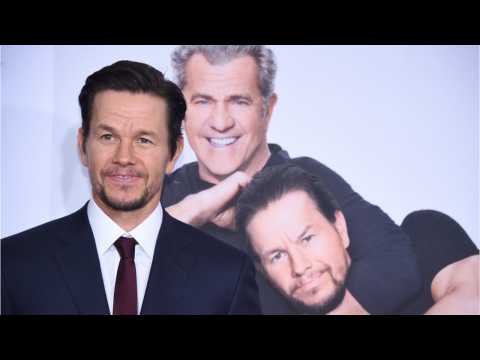 VIDEO : Mark Wahlberg Loves Working On 'Daddy's Home 2'