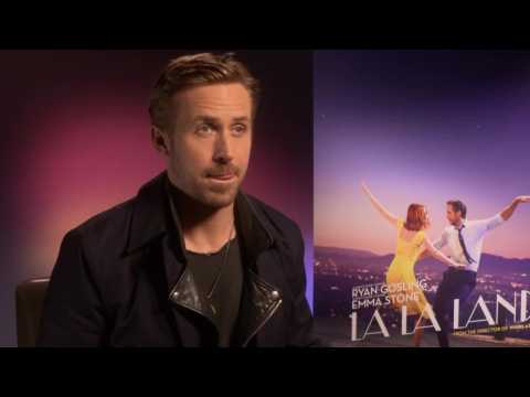 VIDEO : Ryan Gosling Returns To Host 'SNL'