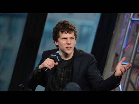 VIDEO : Jesse Eisenberg May Be In 'Justice League' After All