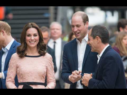 VIDEO : Duke and Duchess of Cambridge having baby in April 2018