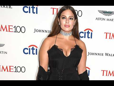 VIDEO : Ashley Graham met her husband in a church