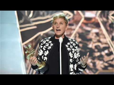 VIDEO : Ellen DeGeneres Under Fire for Katy Perry Sexist Tweet
