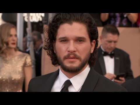 VIDEO : Kit Harington wants to keep his personal life private