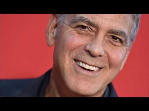 VIDEO : George Clooney Stays Behind The Camera For 'Suburbicon'