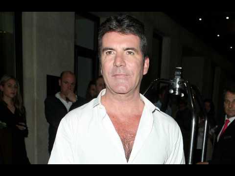 VIDEO : Simon Cowell 'doing better' after fall