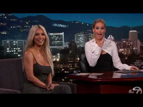 VIDEO : Jennifer Lawrence Made Kim Kardashian Uncomfortable