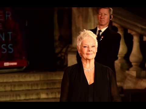 VIDEO : Judi Dench and Johnny Depp attend WRONG premiere?