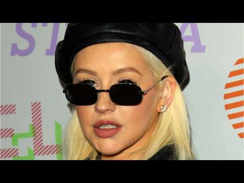 VIDEO : Christina Aguilera Releases New Sexy Photoshoot