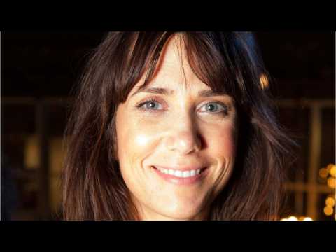 VIDEO : 'Wonder Woman 2': Who's Playing Cheetah?