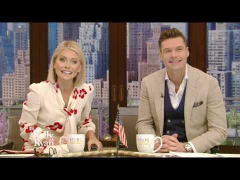 VIDEO : Kelly Ripa Offers Ryan Seacrest Public Show of Support