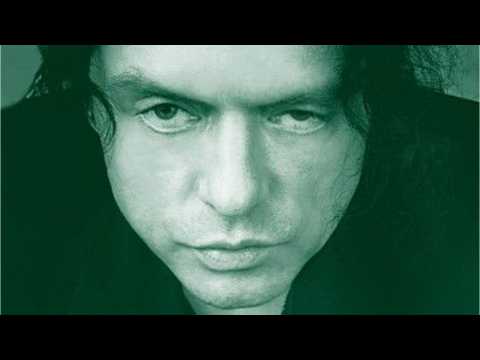VIDEO : Tommy Wiseau Wants To Bring 'The Room' To Broadway