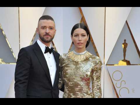 VIDEO : Justin Timberlake and Jessica Biel selling New York home