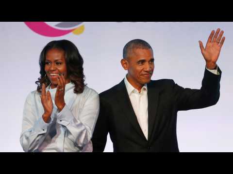 VIDEO : The Obamas Are In Talks With Netflix For A New Show