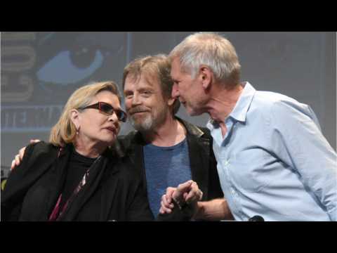 VIDEO : Star Wars Cast Remember Carrie Fisher At Mark Hamill's Walk Of Fame Ceremony