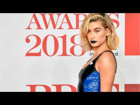 VIDEO : Hailey Baldwin Says She?s Single After Mendes Romance