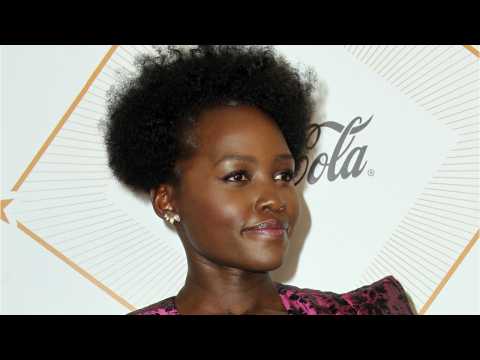 VIDEO : These Actors Don't Wear Makeup